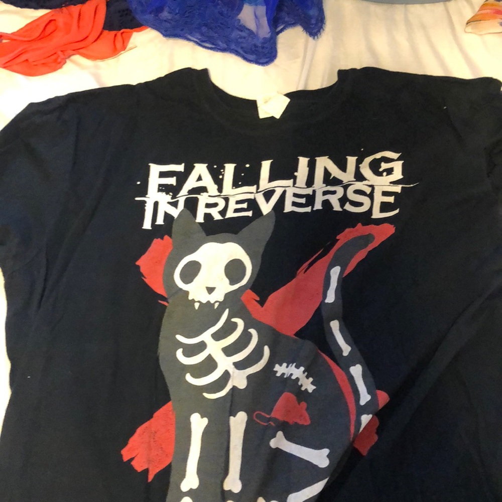 Falling in reverse band tee